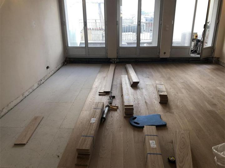 Parquet Collé sur Support en Chape à Paris