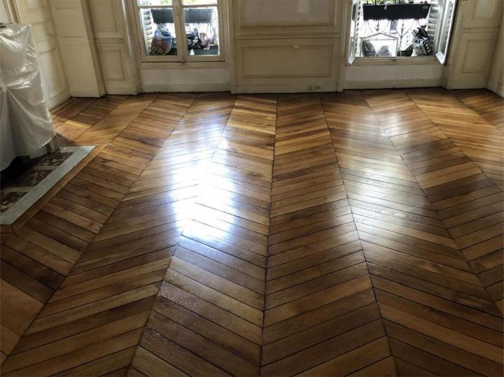 Pose de parquet cloué