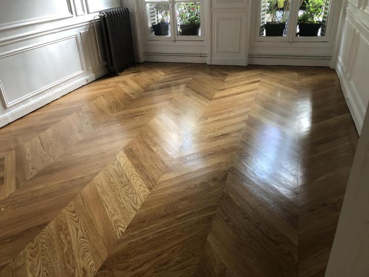 Restaurateur parquet Paris