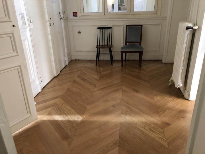 Pose de parquet en chêne à Paris