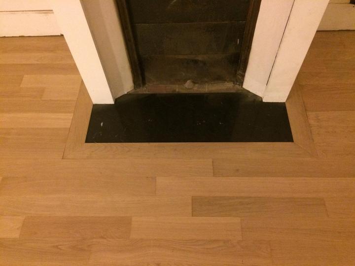 Poseur de parquet collé Paris